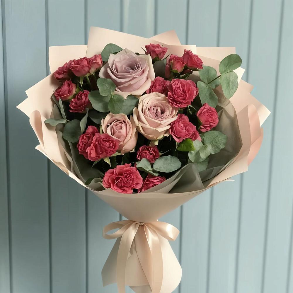 Букет цветов из: Гвоздики и Розы в Сарапуле