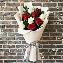 Букет цветов из:  Розы в Сарапуле