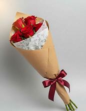 Букет цветов из:  Розы в Сарапуле