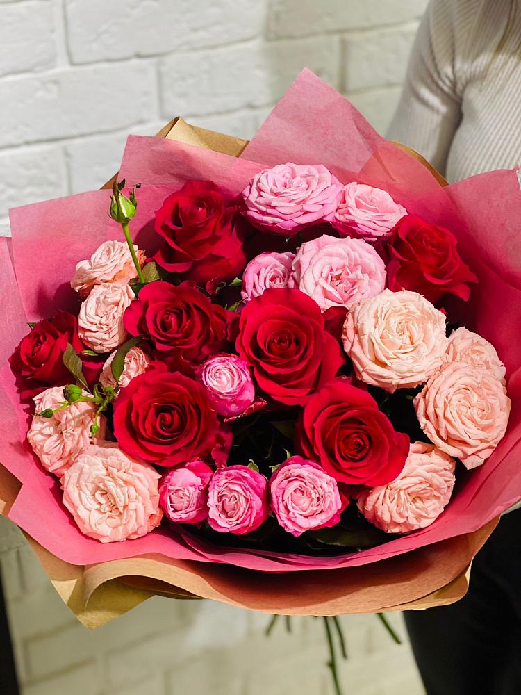 Букет цветов из: Розы в Сарапуле