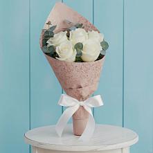 Букет цветов из:  Розы в Сарапуле