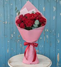 Букет цветов из:  Розы в Сарапуле