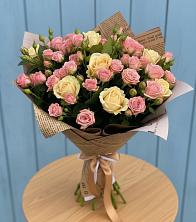 Букет цветов из:  Розы в Сарапуле
