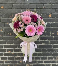 Букет цветов из:  Герберы и Хризантемы в Сарапуле