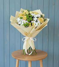 Букет цветов из:  Хризантемы и Розы #REPLACE_PRED# Сарапуле