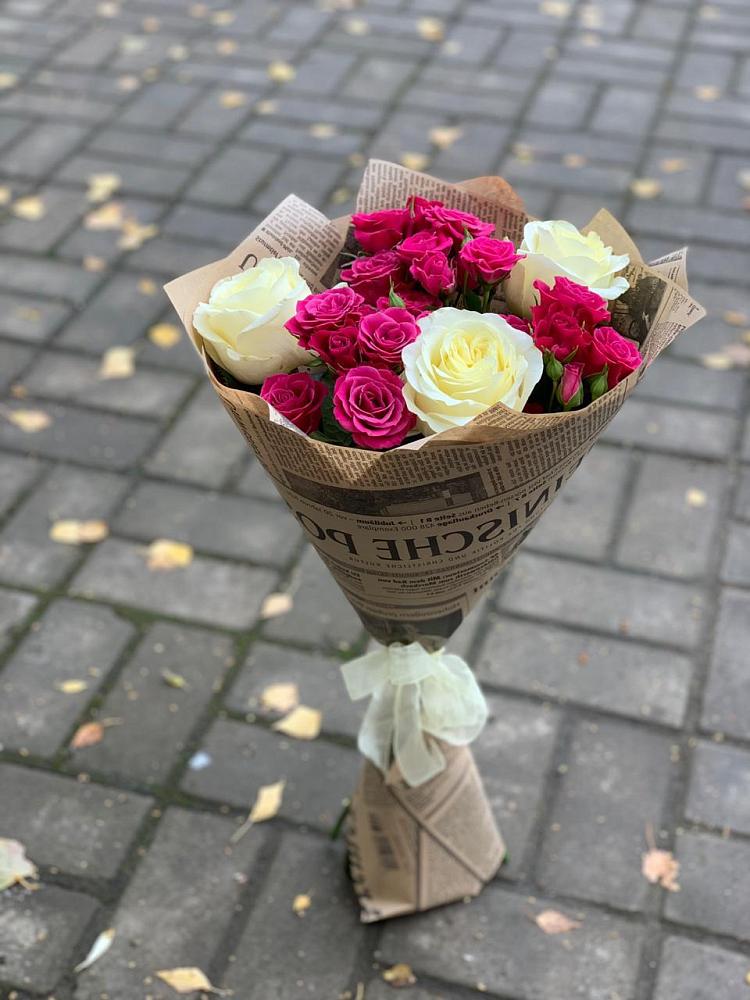 Букет цветов из: Розы в Сарапуле