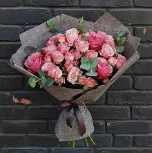 Букет цветов из:  Розы в Сарапуле